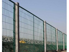供应道路护栏价格/安徽道路护栏安装/合肥护栏网