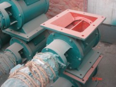 铸钢法兰闸阀高温蒸汽DN15-800气动/电液动插板阀性能对比