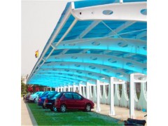 耐腐蚀性阳光板停车避雨篷，PC板保质十年，低碳环保板材