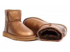 UGG雪地靴澳洲正品经典冬季短筒靴男鞋羊皮毛一体