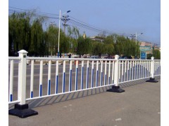 东莞防撞护栏 市政交通护栏 东莞厂家供应供应桥梁护栏报价