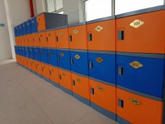 江西南昌学生塑料书包柜，教室储物柜生产厂家