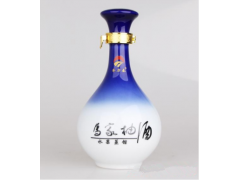 桂林三花陶瓷酒瓶定做，粉彩陶瓷5斤装厂家报价