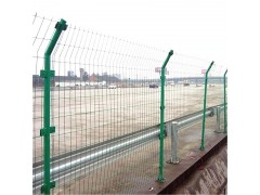 高速护栏网厂 高速安全护栏网 高速铁护栏网 高速交通护栏网