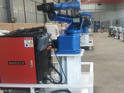 焊接机器人专业定制自动6轴机械臂批量生产厂家自产自销价格实惠