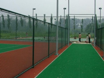篮球场勾花网 墨绿色体育场可装卸式护栏网