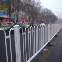 新疆护栏，乌鲁木齐道路护栏专业生产厂家，金邦护栏厂