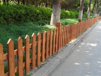沈阳地区品质好的防腐木围栏|防腐木围栏价格