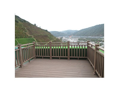 西安PVC木纹扶手生产厂家-划算的商洛塑木护栏西安哪里有