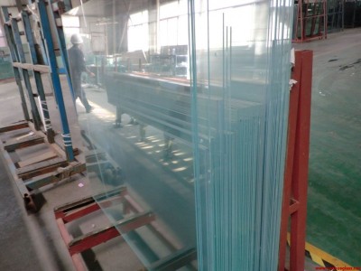 出口普通中空玻璃-超白玻璃生产厂