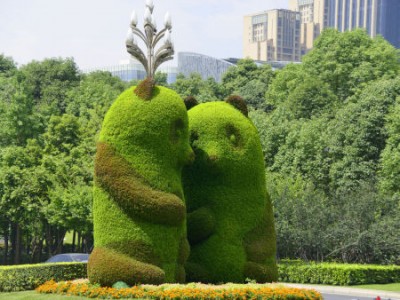 动物绿雕造型-动物绿雕制作哪家实力强