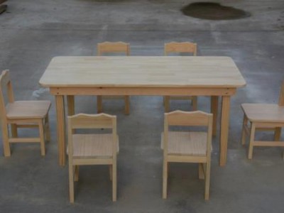 原木六人桌厂家_供应山东品质好的幼儿园木桌