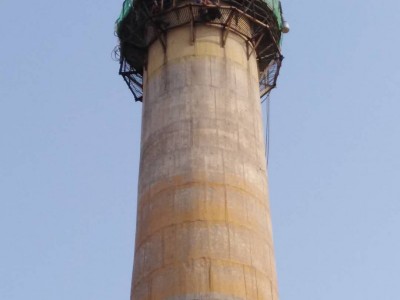 上海拆烟囱公司-盐城有保障的烟囱爆破拆除推荐