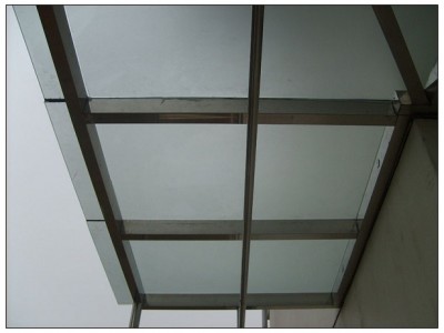 铜川玻璃雨棚多少钱-供应陕西质量好的铜川玻璃雨棚