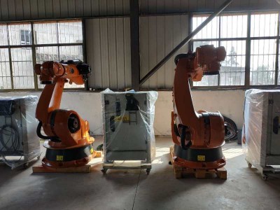 二手工业机器人9成新出售-长沙哪里有卖口碑好的二手工业机器人