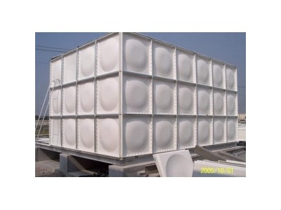 齐齐哈尔玻璃钢水箱厂家-沈阳专业的玻璃钢水箱供应