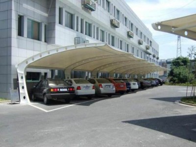 立柱型停车棚厂家-买专业的上海立柱型停车棚优选精工停车棚公司