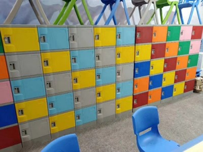 铜川幼儿园课桌椅厂家-买优惠的西安幼儿园桌椅来陕西佰利隆工贸