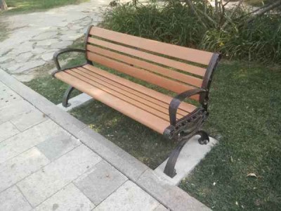 中卫景观长椅厂家-西安实用的中卫公园椅子,认准志诚塑木