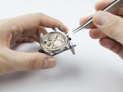辽阳手表维修|知名的手表维修公司当选沈阳精时达钟表