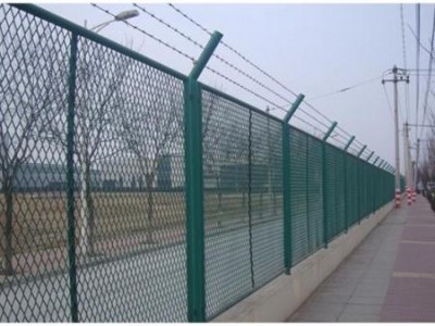高速路防护网厂家-哪里能买到品质好的西安围栏
