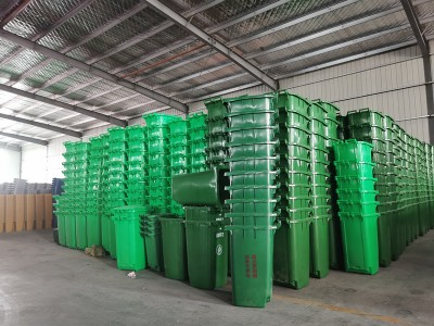 甘肃垃圾桶注塑机|郑州垃圾桶注塑机可靠厂商