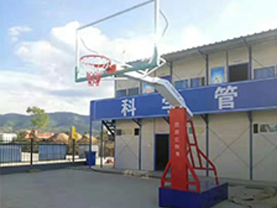 兰州塑胶跑道厂家|选购优良的篮球架，就来甘肃鑫康业体育用品