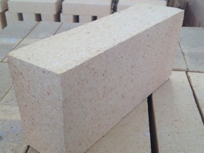 高铝耐火砖生产厂家-郑州耐用的耐火砖出售