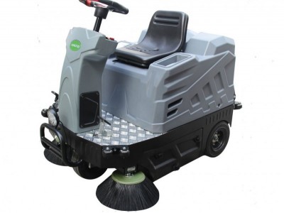 信阳驾驶式扫地机品牌 许昌高品质驾驶式扫地机批售