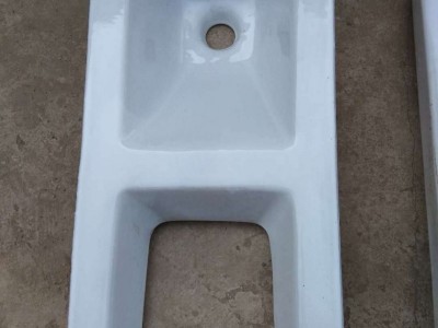 旱厕改造尿粪分离陶瓷蹲便器专用干湿分离蹲便器大小便分开蹲坑
