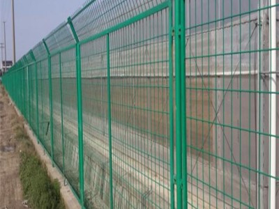 围墙护栏网A信阳围墙护栏网A围墙护栏网施工方案