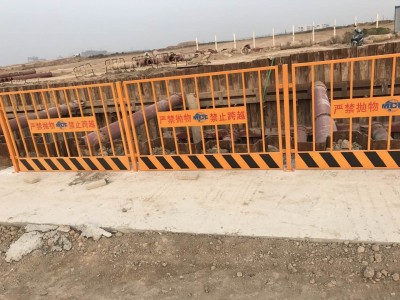 基坑临边安全防护栏杆  建筑工地护栏厂家现货直销 焊接护栏网