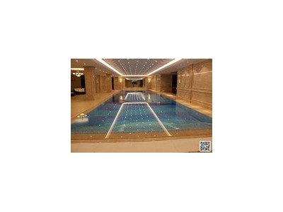 上海宜纯提供无边泳池、透明泳池、钢结构泳池