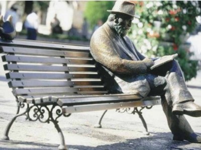苍南王居雕塑院 公园人物雕塑 长椅雕塑