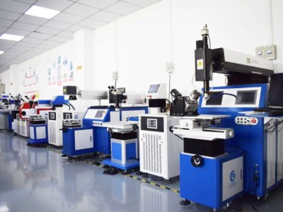 深圳uv紫光 光纤激光打标机设备厂家直供免费教学包教会