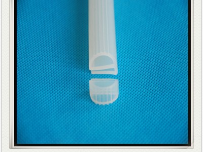 白色透明硅胶E型耐磨损密封条