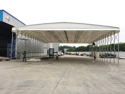 益阳市加工生产活动推拉棚  带轮子移动仓库棚防雨遮阳环保雨棚