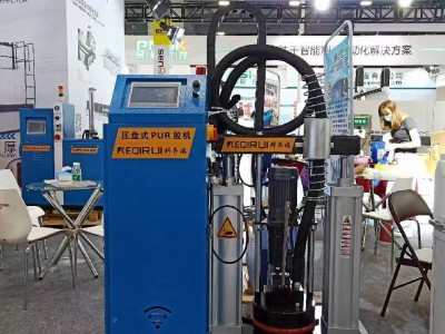 厂家直销PUR热熔胶机，点胶机，广州科齐瑞机械设备有限公司
