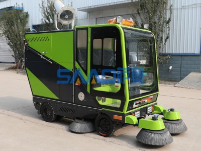 电动扫地机好用的驾驶式电动道路扫地机施工视频