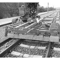 供应7-10吨铁路铺设抓具 多功能枕木夹铁路铺设抓具