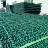 厂家批发浸塑防护网 双边丝护栏网 包塑铁丝网 量大优惠