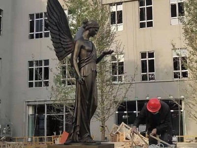 大型不锈钢雕塑定制抽象校园广场房地产景观园林金属艺术户外摆件