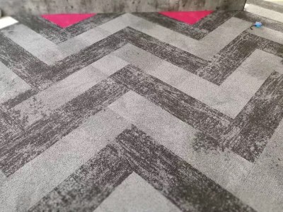 厂家直销办公室地毯样板间加厚软底条纹阻燃隔音特殊长条形地毯