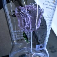 玫瑰花造型玻璃白酒瓶内置吹制小花造型玻璃玻璃瓶工艺酒瓶