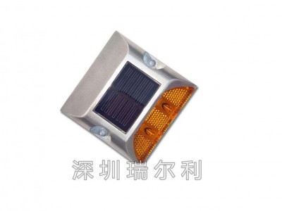 深圳瑞尔利科技 主动发光充电高速路沿灯 太阳能路标灯具