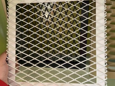 钢板网 护栏网 吊顶装饰网  铝板网 不锈钢钢板网