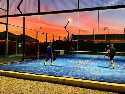室内外网球运动全景帕德尔板式网球场馆全套设施