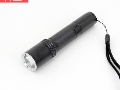 NIB8201强光应急手电筒,固态微型强光防爆电筒