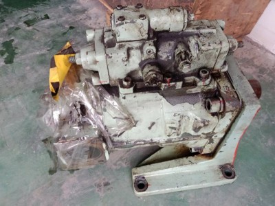 维修三菱 MKV-33ME-RFA液压泵